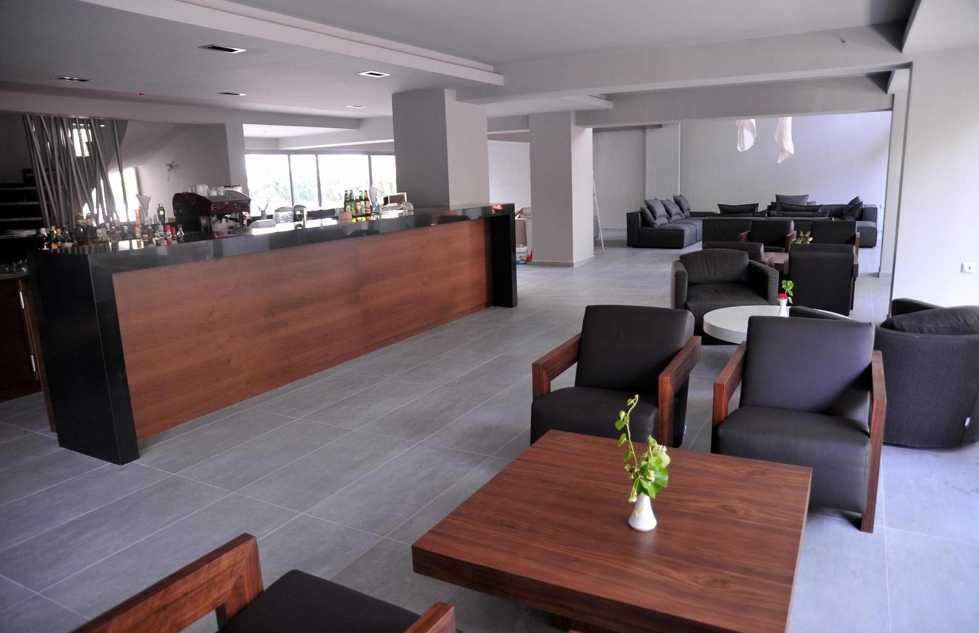 Oktober Downtown Boutique Hotel Rhodes City Eksteriør bilde