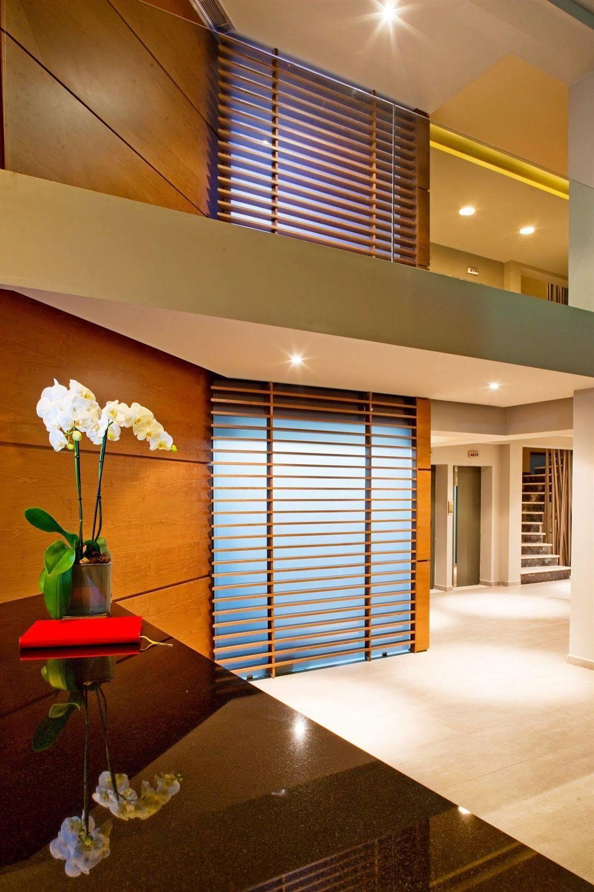 Oktober Downtown Boutique Hotel Rhodes City Eksteriør bilde